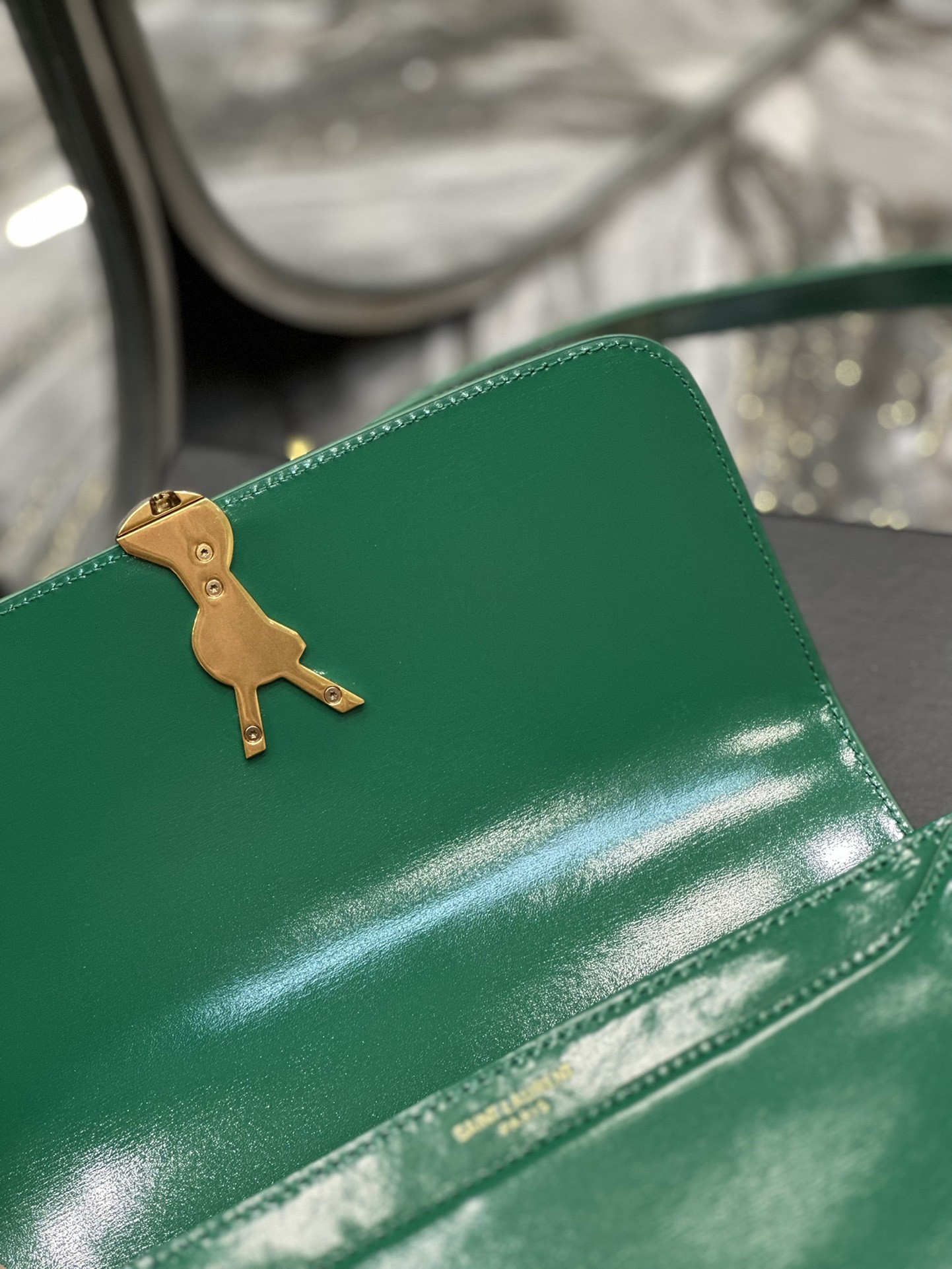 y*l solferino medium satchel in box Sa**t Lau*nt green 9.1 x 6.3 x 2.4 inches