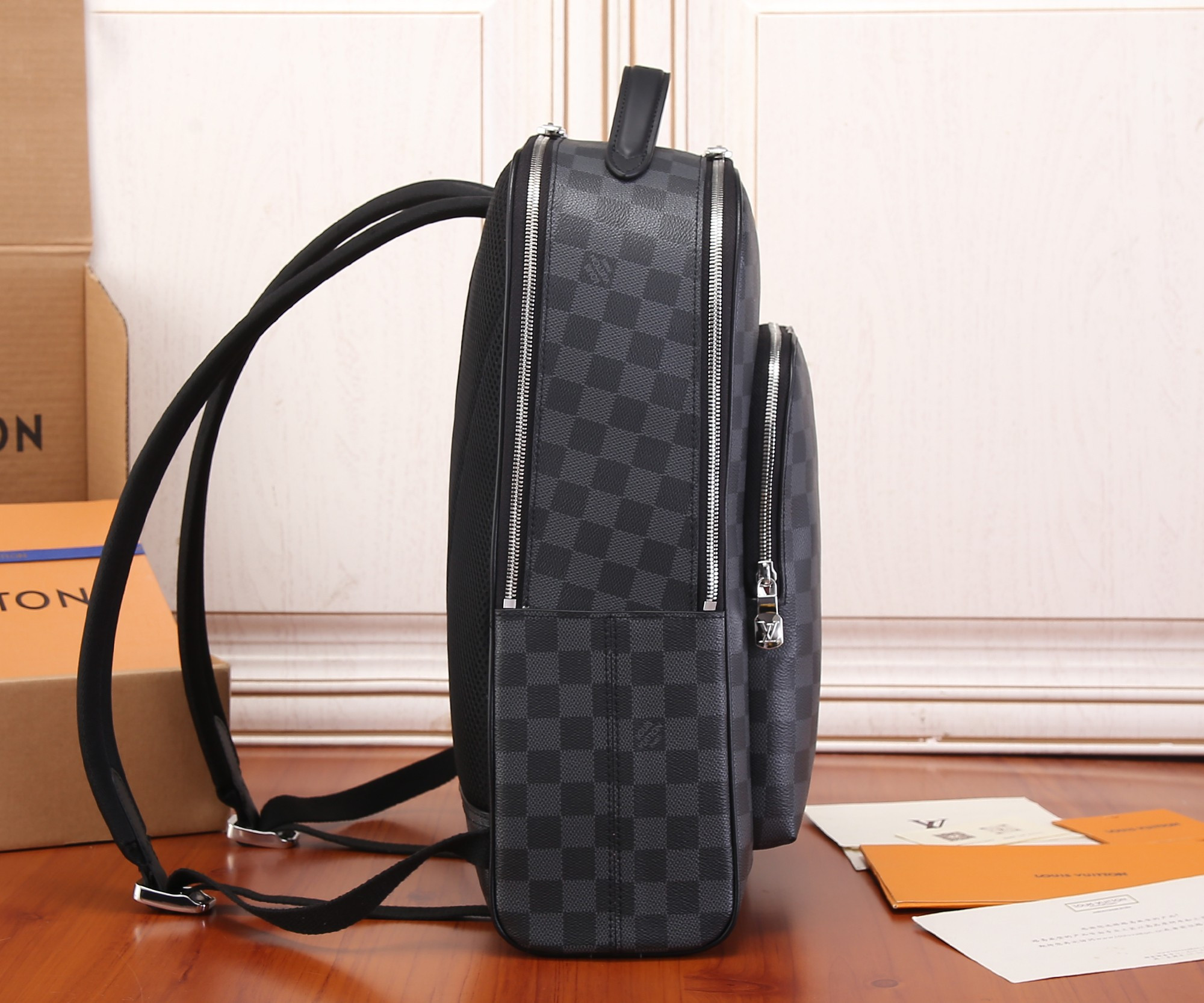l0*is V*t0n n40499 avenue backpack 40 x 31 x 15 cm