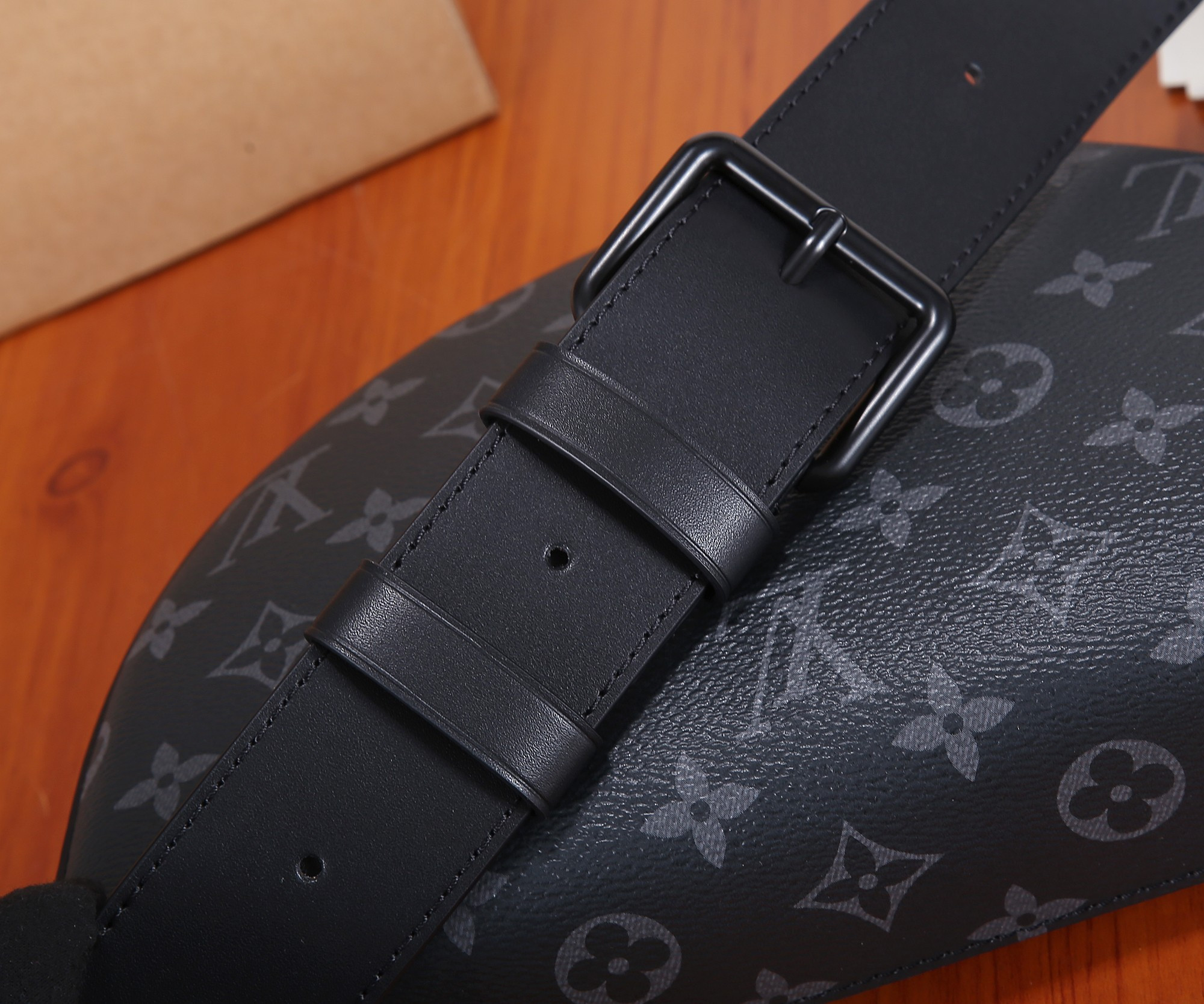 LV Moon Crossbody M23835 9.6 x 6.3 x 1.8 inches