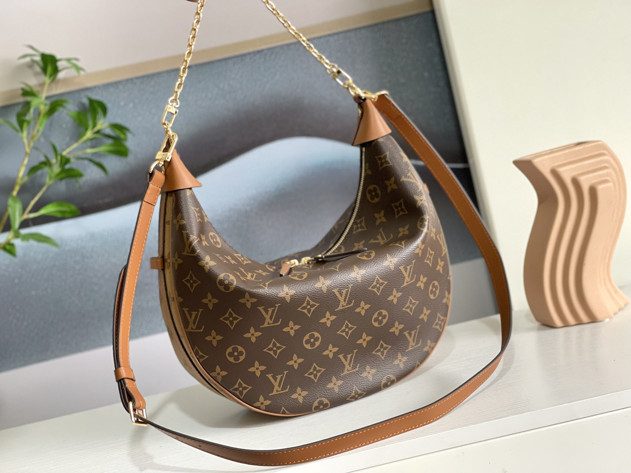 LV M46311 Loop Hobo 15 x 10.2 x 3.9 inches