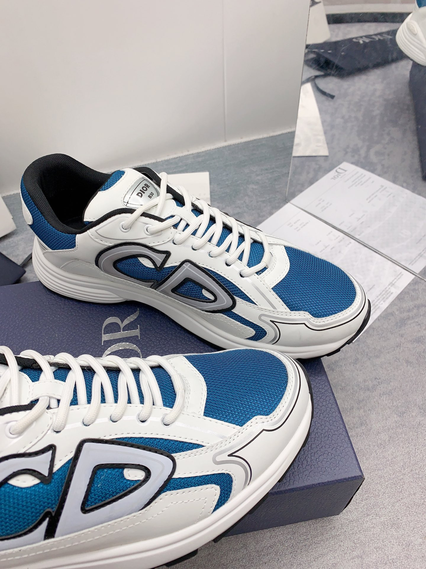 ua D*or b30 blue mesh white technical fabric