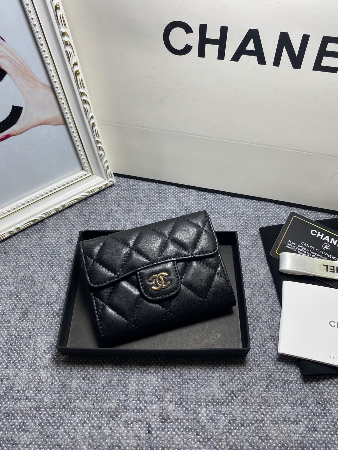 Ch*el flap wallet 12 x 8.5cm