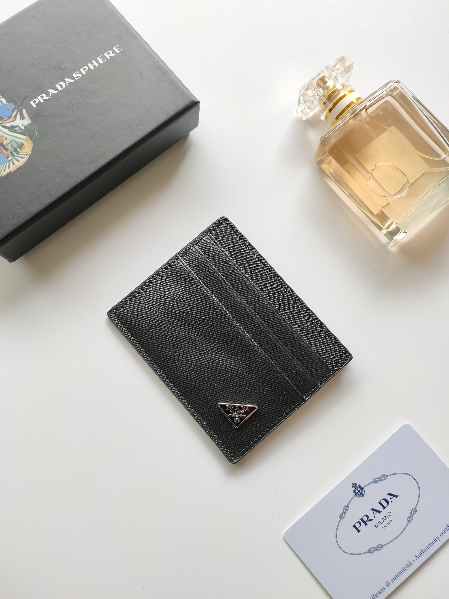 Pra*a card holder 8-10cm