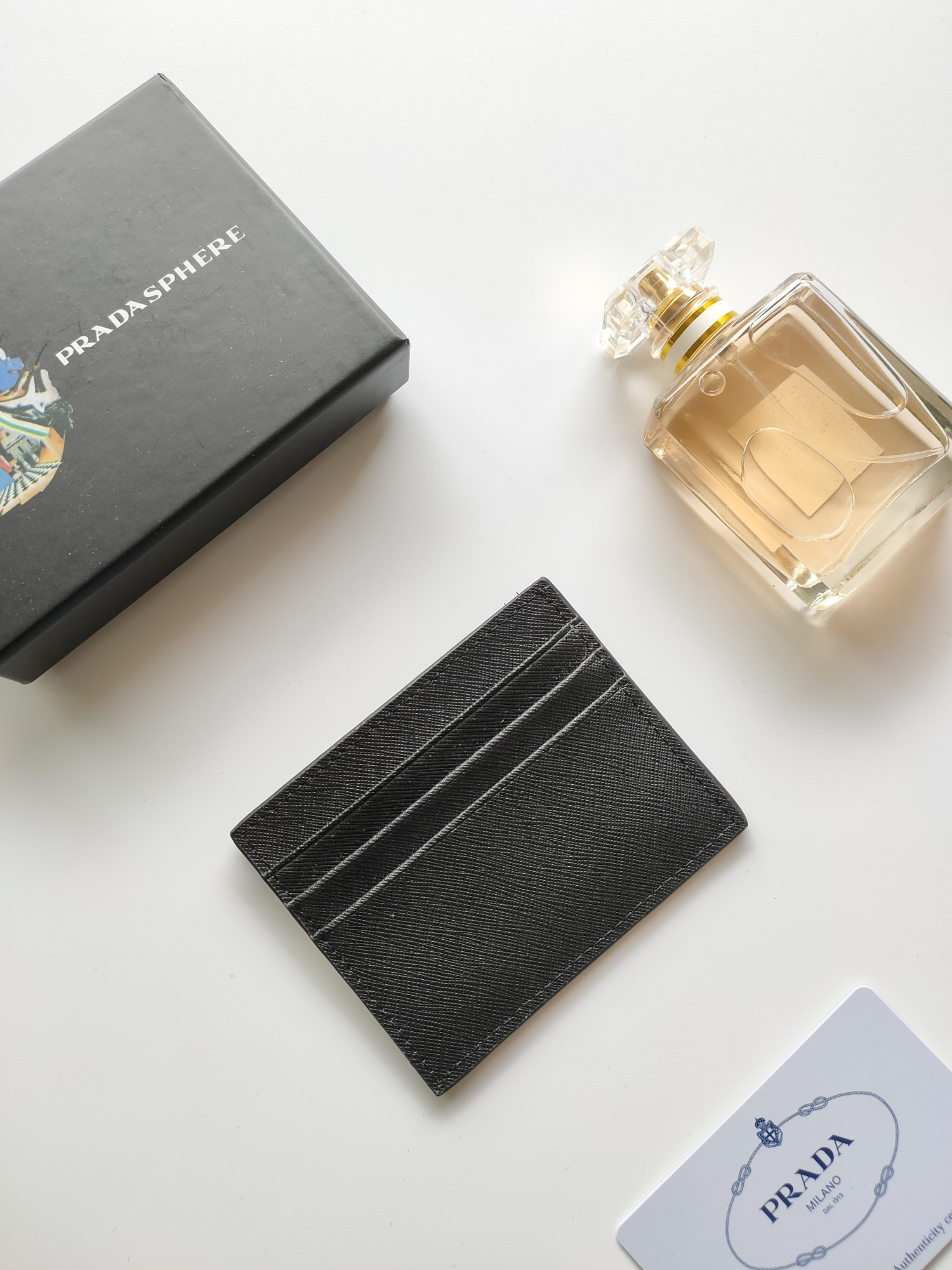 Pra*a card holder 8-10cm