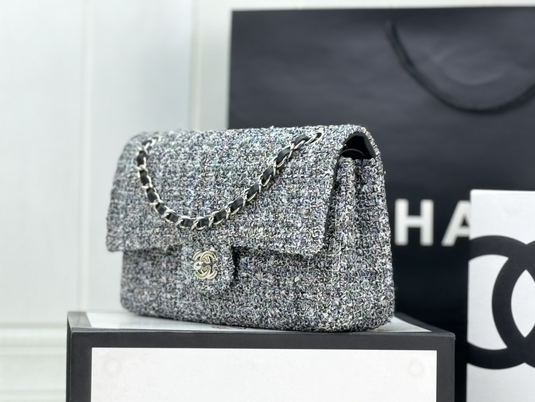 Ch*el classic 11.12 handbag tweed & silver-tone metal  6 × 9.9 × 2.5 in