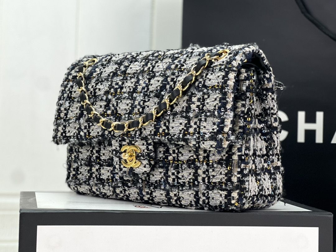 Ch*el classic 11.12 handbag tweed & gold-tone metal   6 × 9.9 × 2.5 in