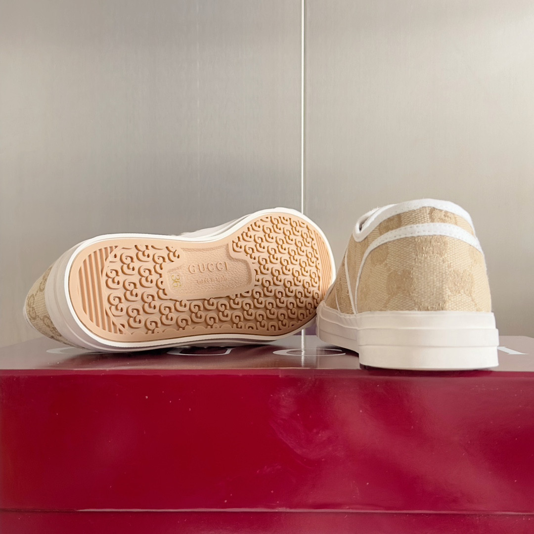 ua G*u*i gg sneaker