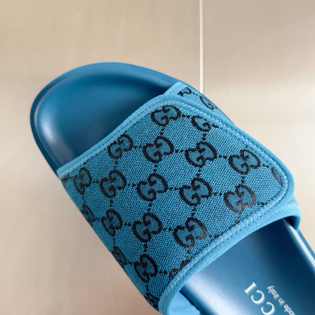 ua G*u*i gg slide sandal