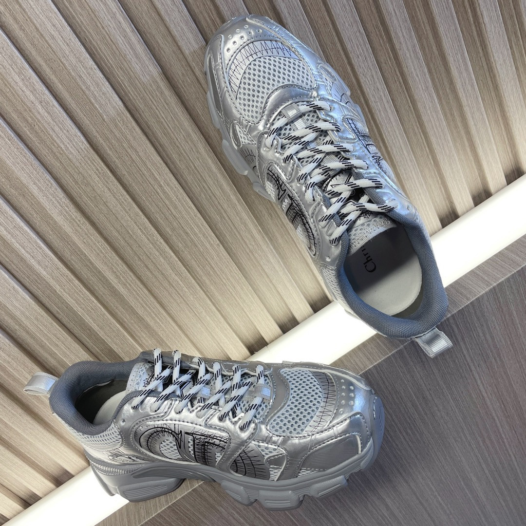 ua D*or chrono sneaker gray mesh with silver-tone