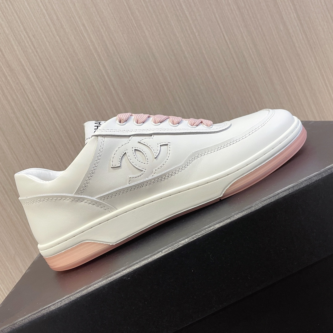 ua Ch*el sneakers calfskin