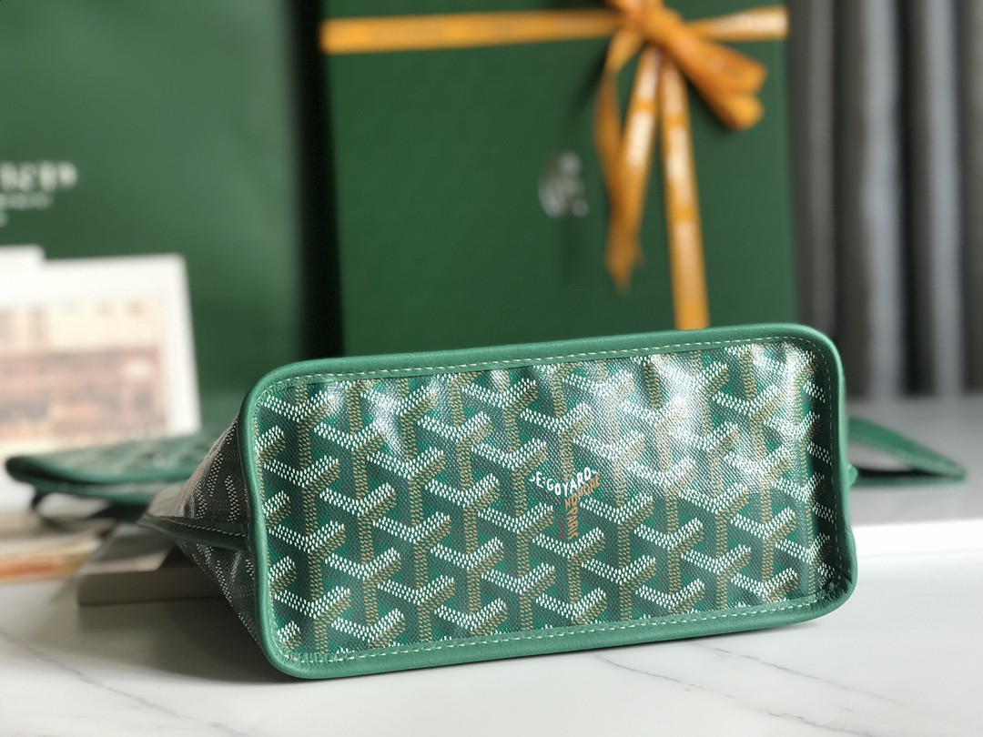 Go*ard anjou mini bag 20 cm x 10 cm x 20 cm