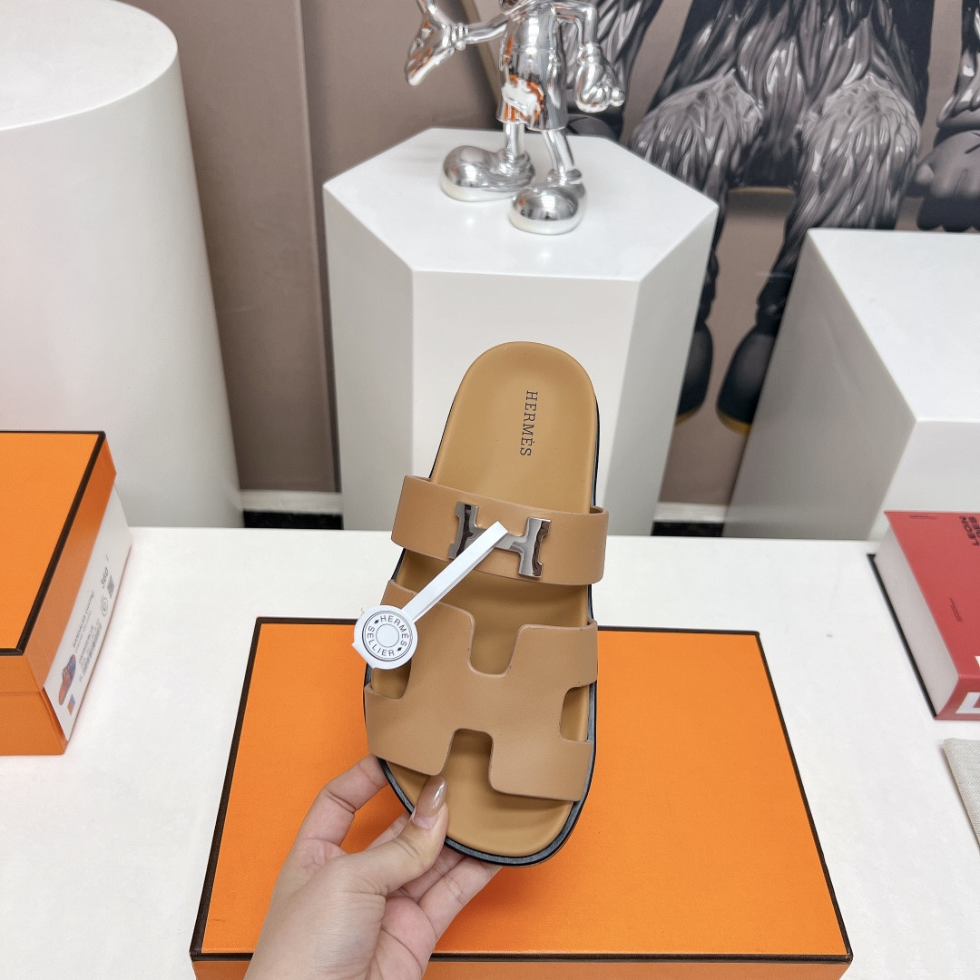 ua H**me5 chypre sandal