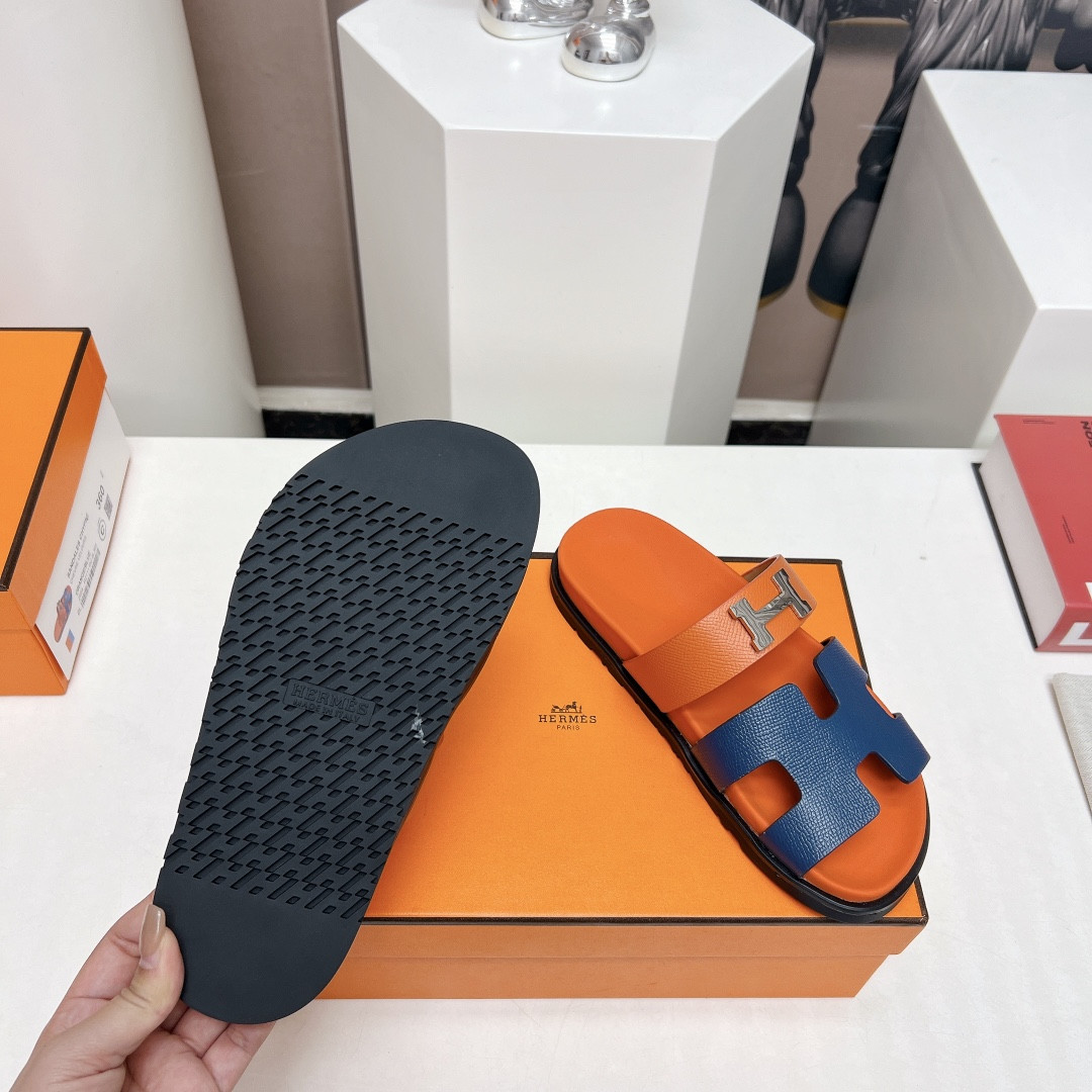 ua H**me5 chypre sandal