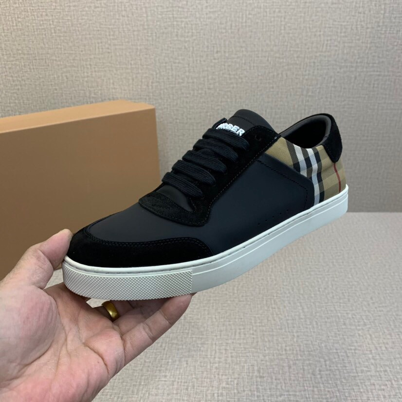 ua B**rry sneakers