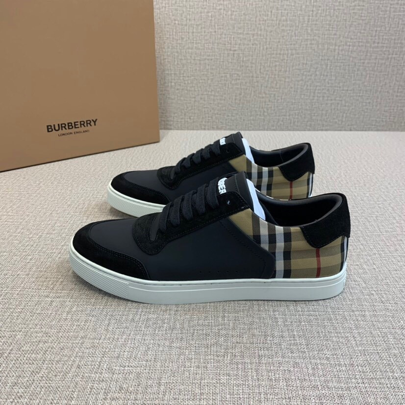 ua B**rry sneakers