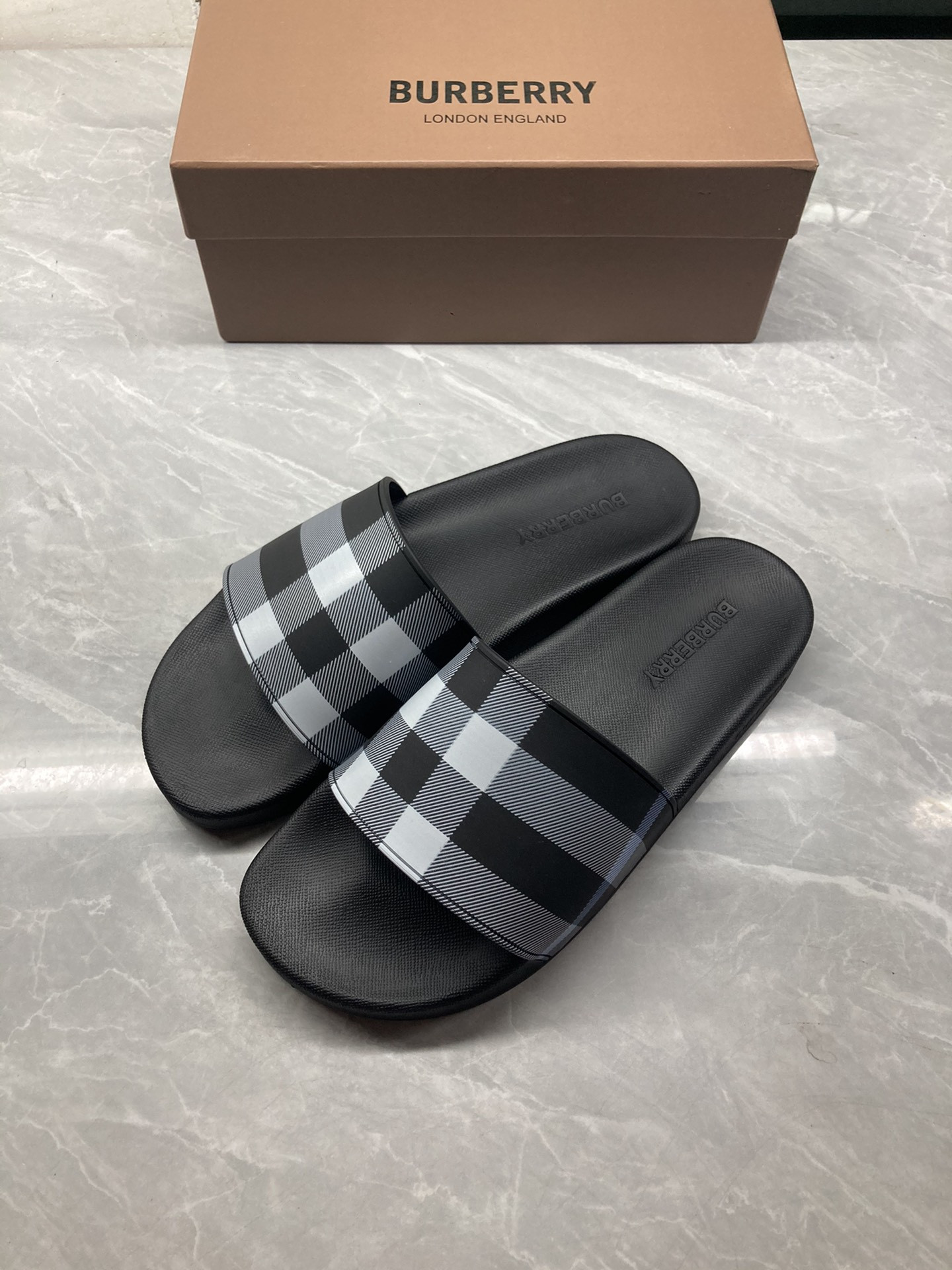 B**rry check slides