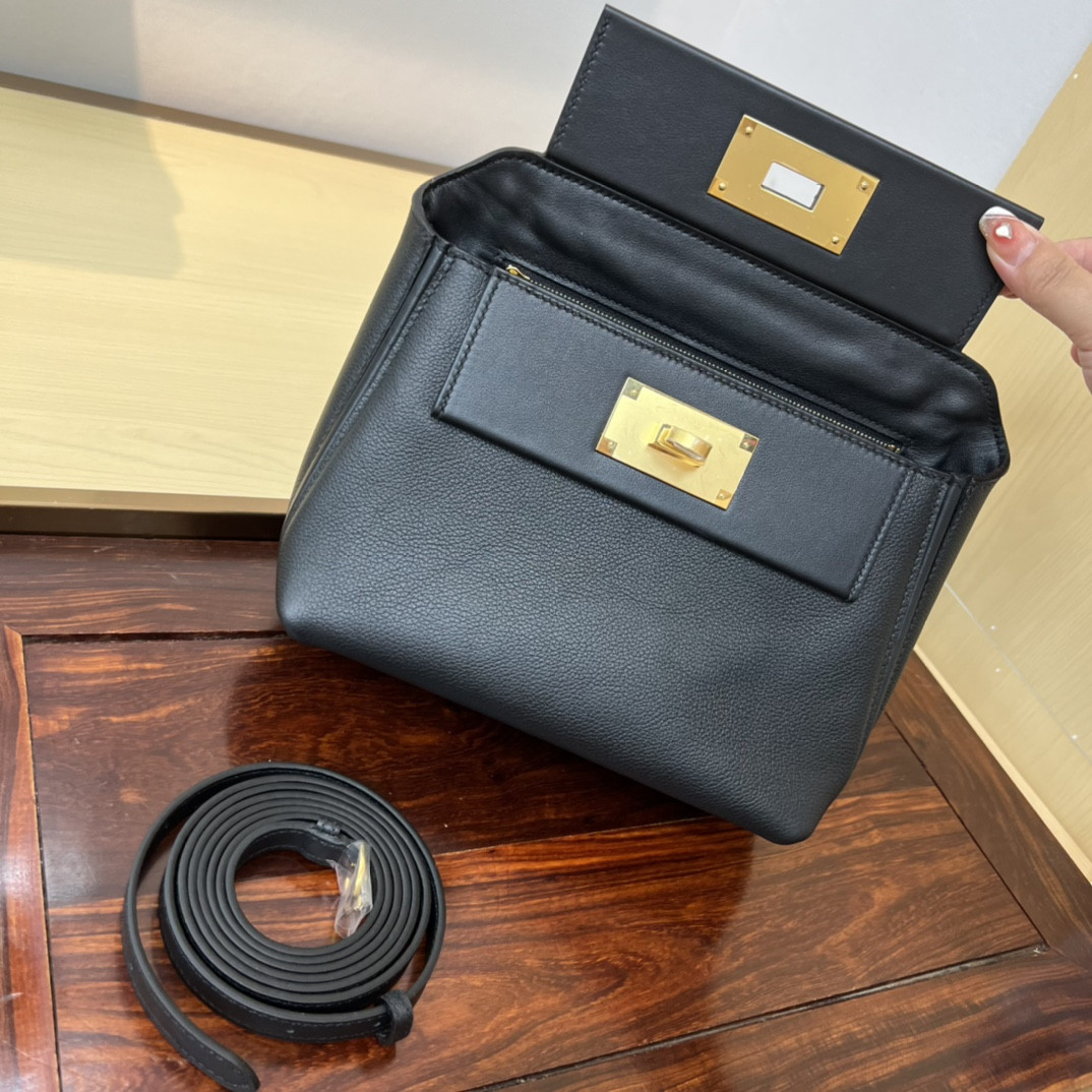 H**me5 mini 24/24-21 bag 21×12×16cm