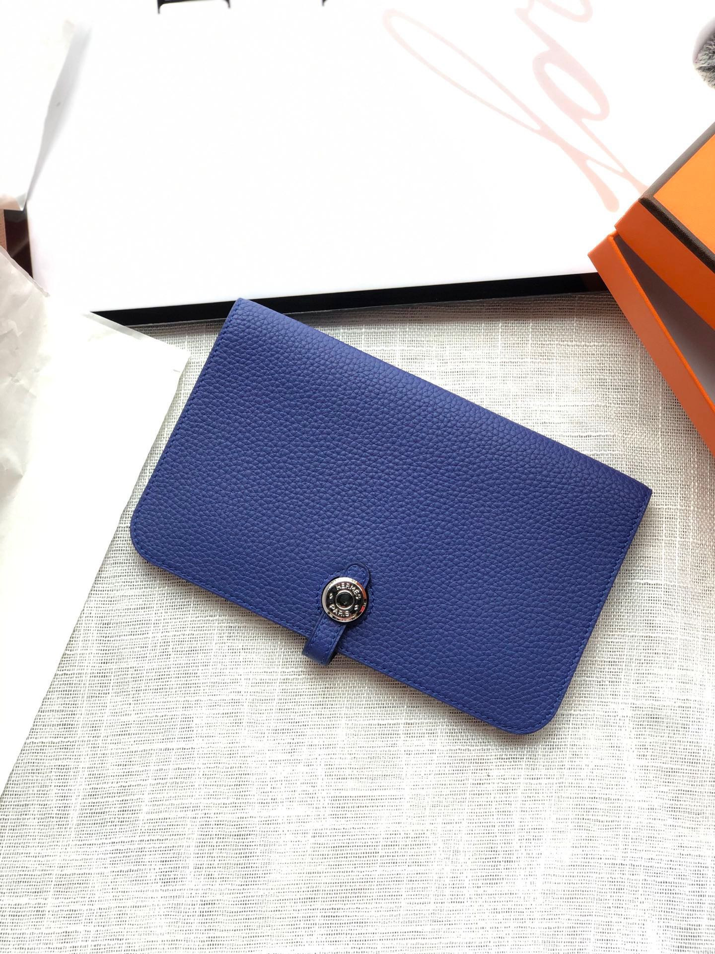 H**me5 dogon duo wallet 20.1cm