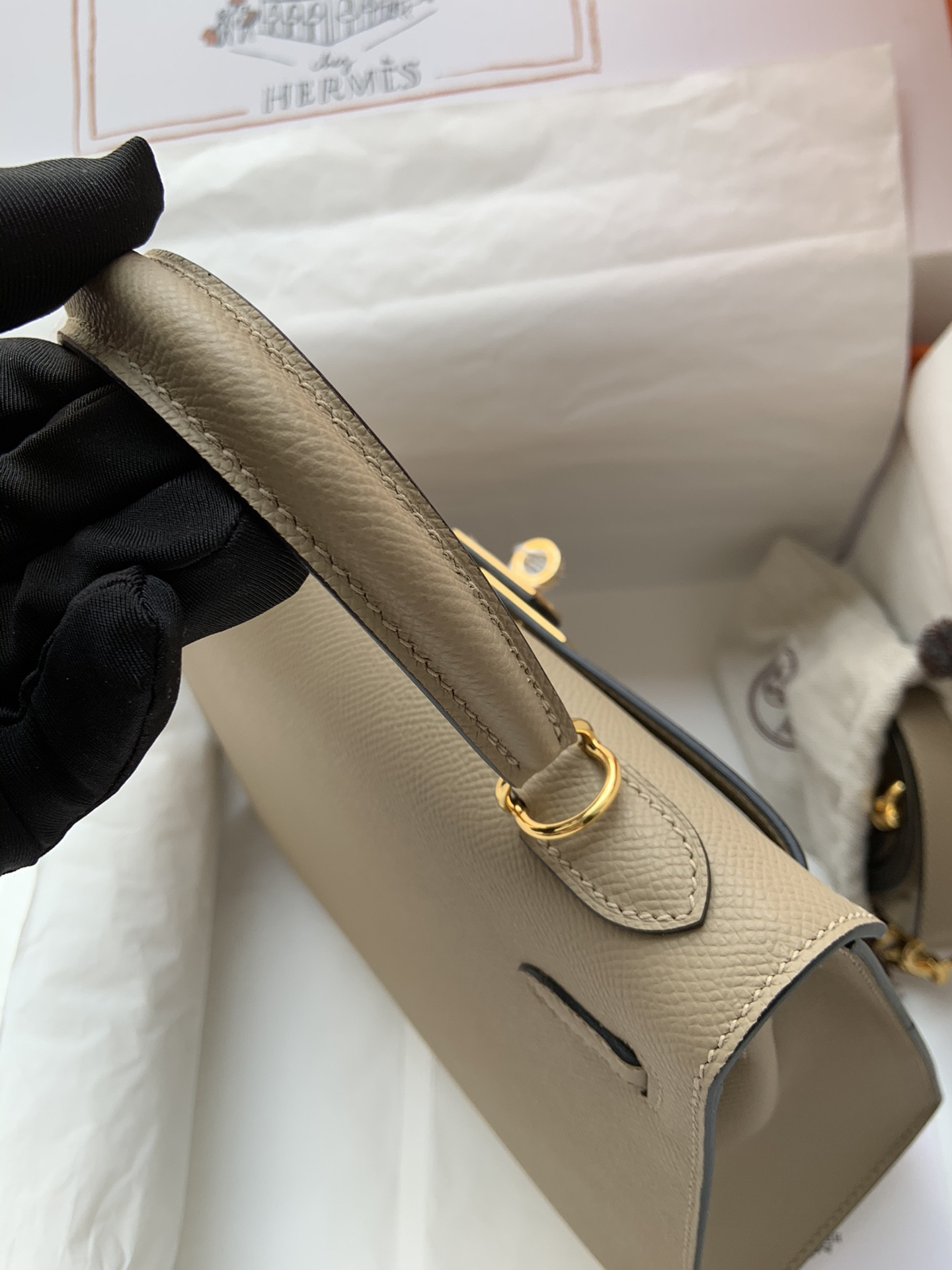 HERMÈS Kelly Gold-tone Hardware 25 28