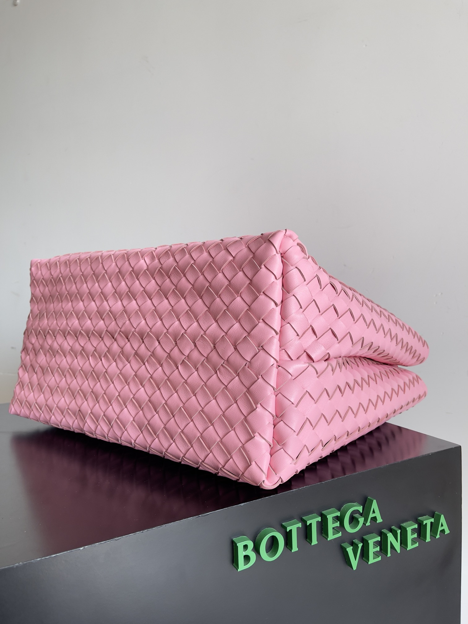 bo*te*ga Ve*ne*ta large andiamo 42x18x35cm