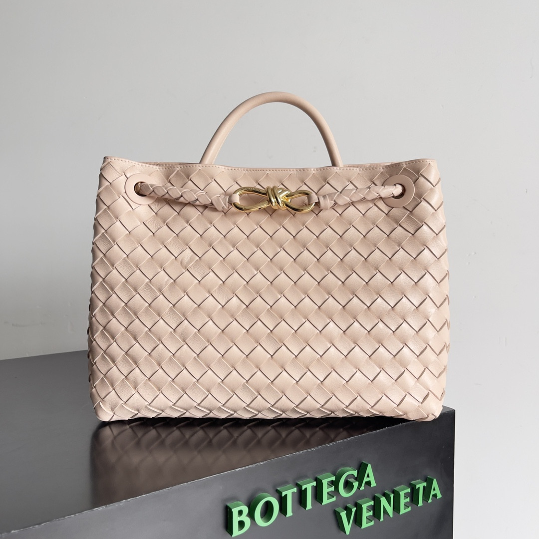 bo*te*ga Ve*ne*ta medium andiamo 32x25x11cm