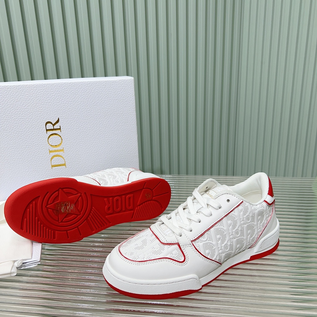 ua D*or one sneaker