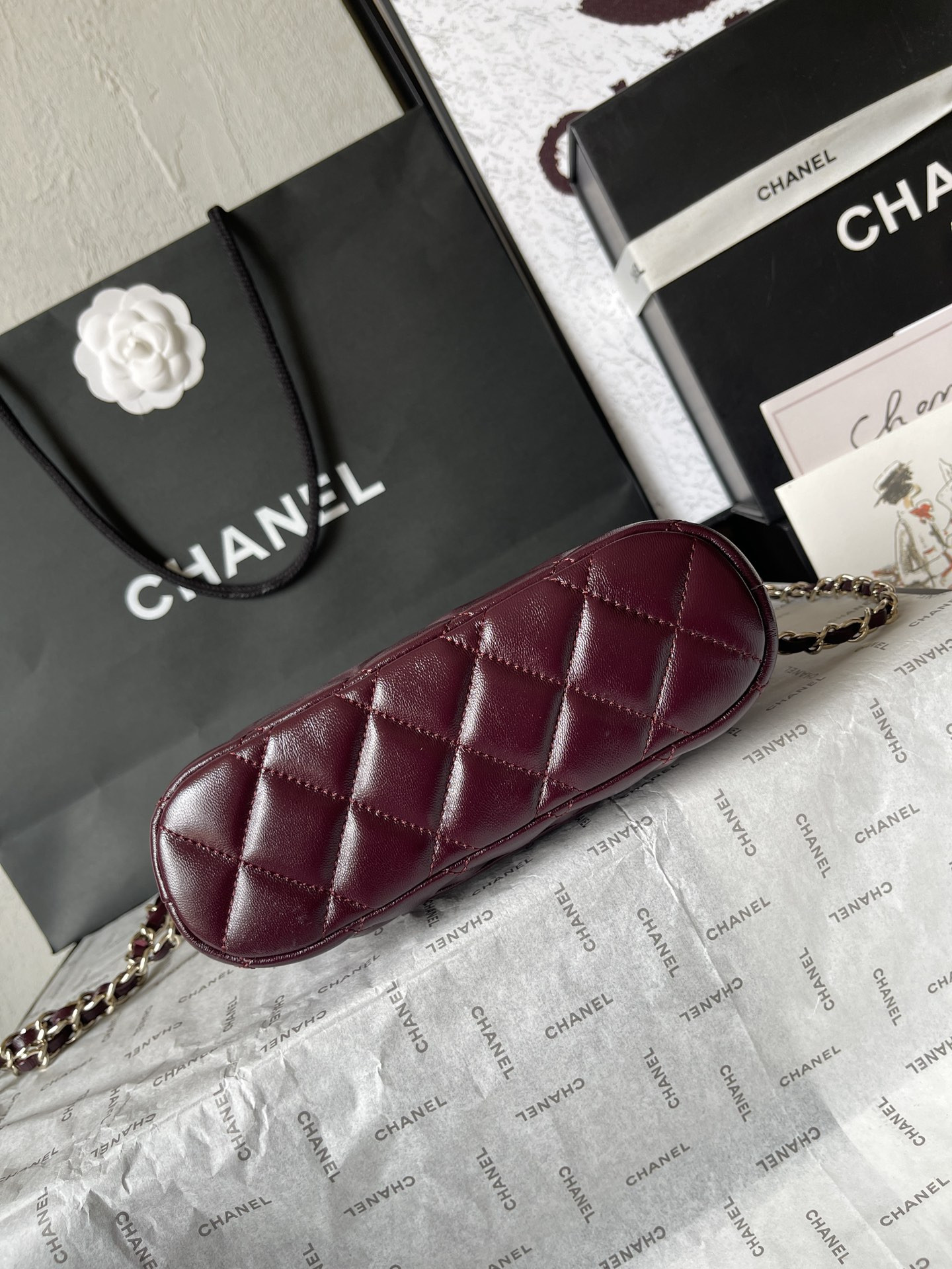 Ch*el small shopping bag 15x20x6cm