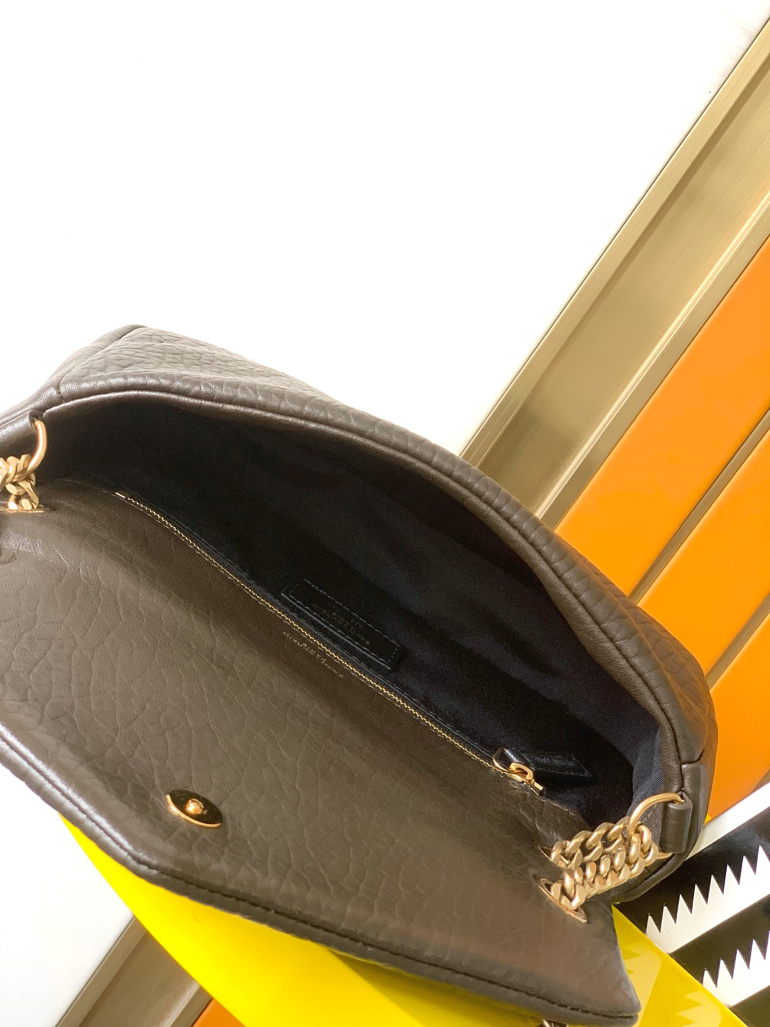 Y*L calypso small in plunged lambskin 26x14x7cm