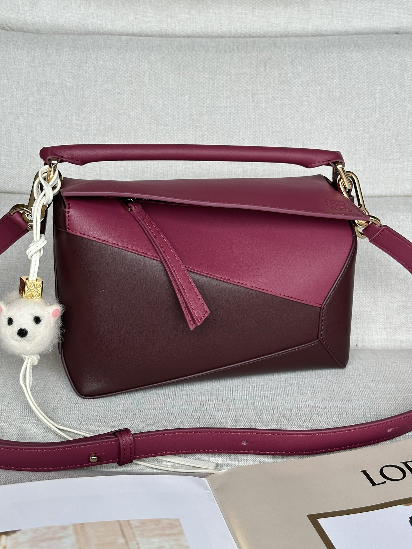 L0ew* small puzzle bag in classic calfskin 24x10.5x16.5cm