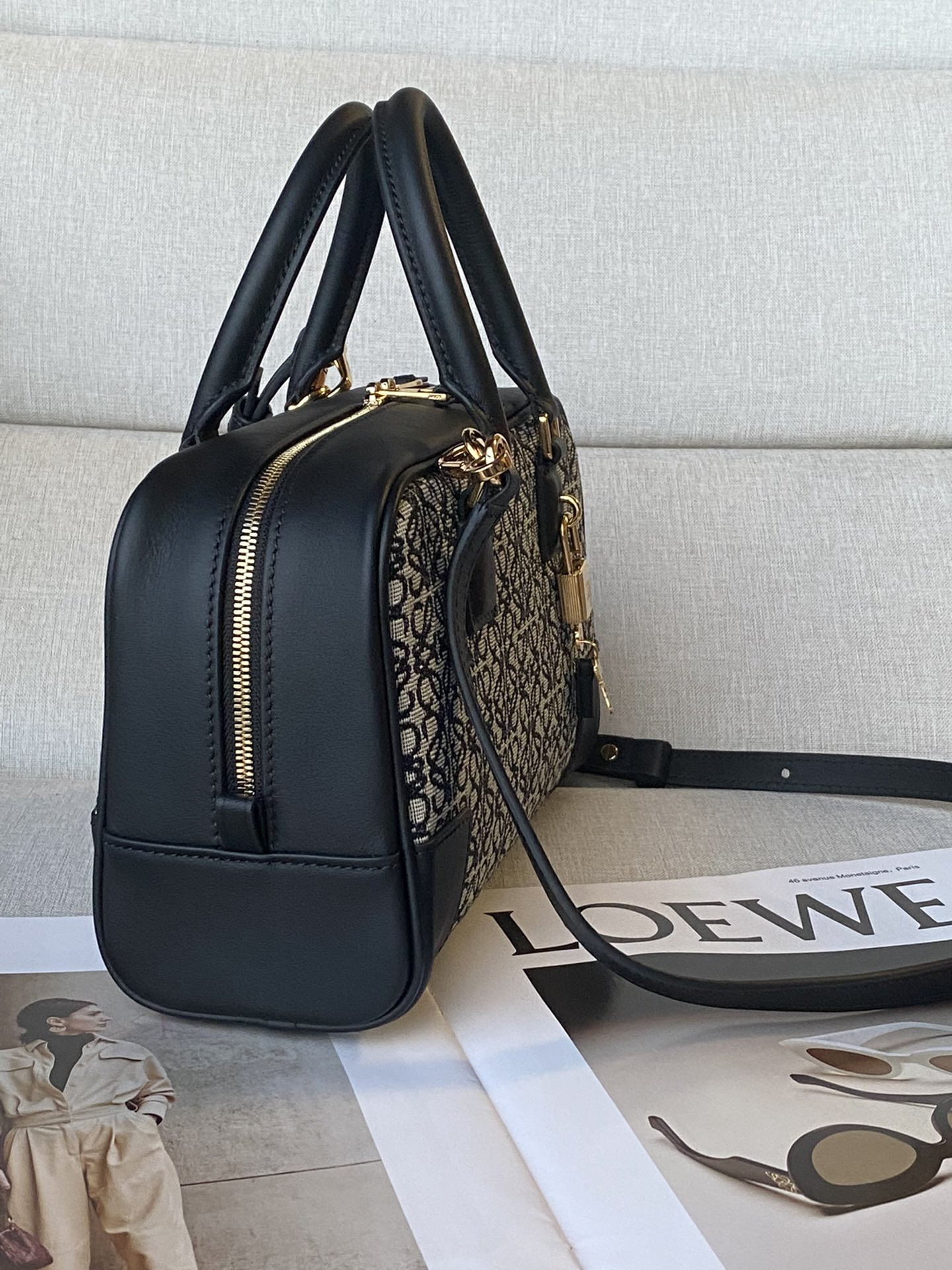 L0ew* amazona 23x15x19cm