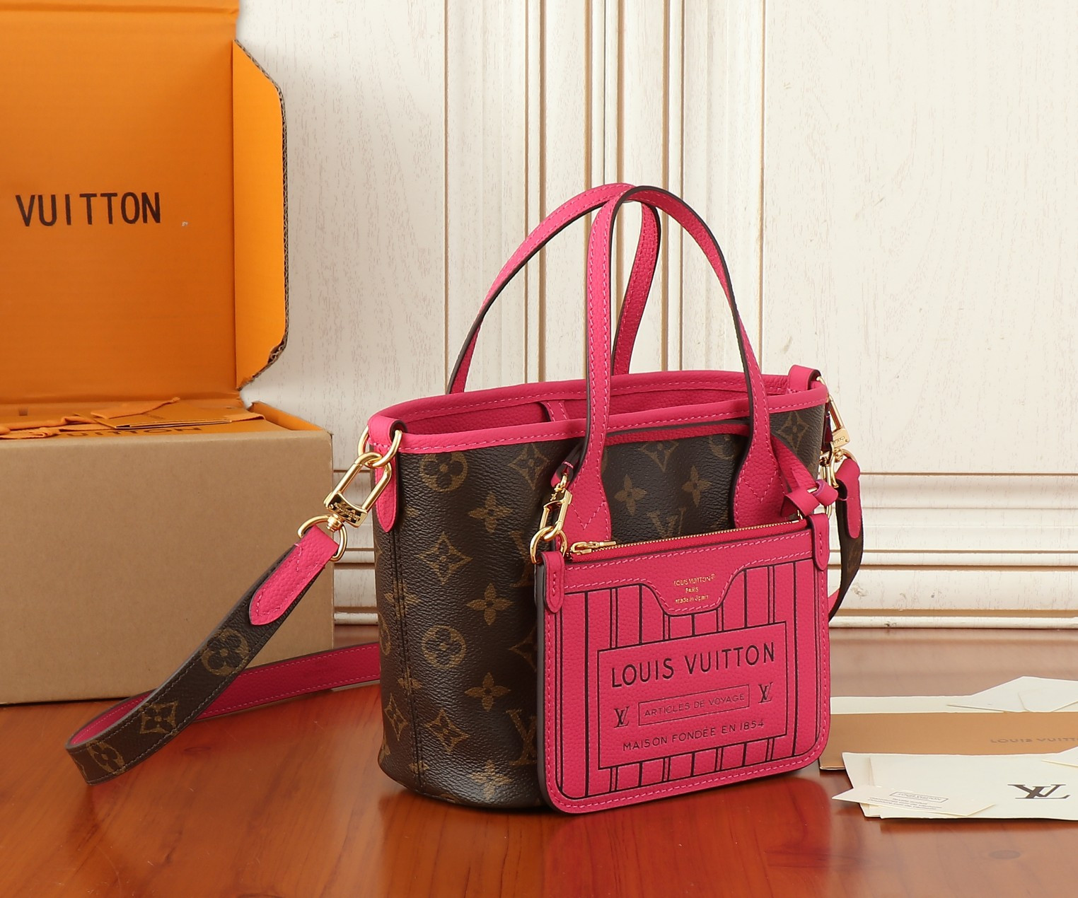 LV Neverfull Bandoulière Inside Out BB M12106 24x14x9cm