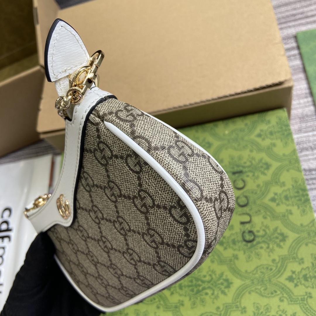 G*u*i  x hattie stewart  bag  10 x 19 x 3 cm