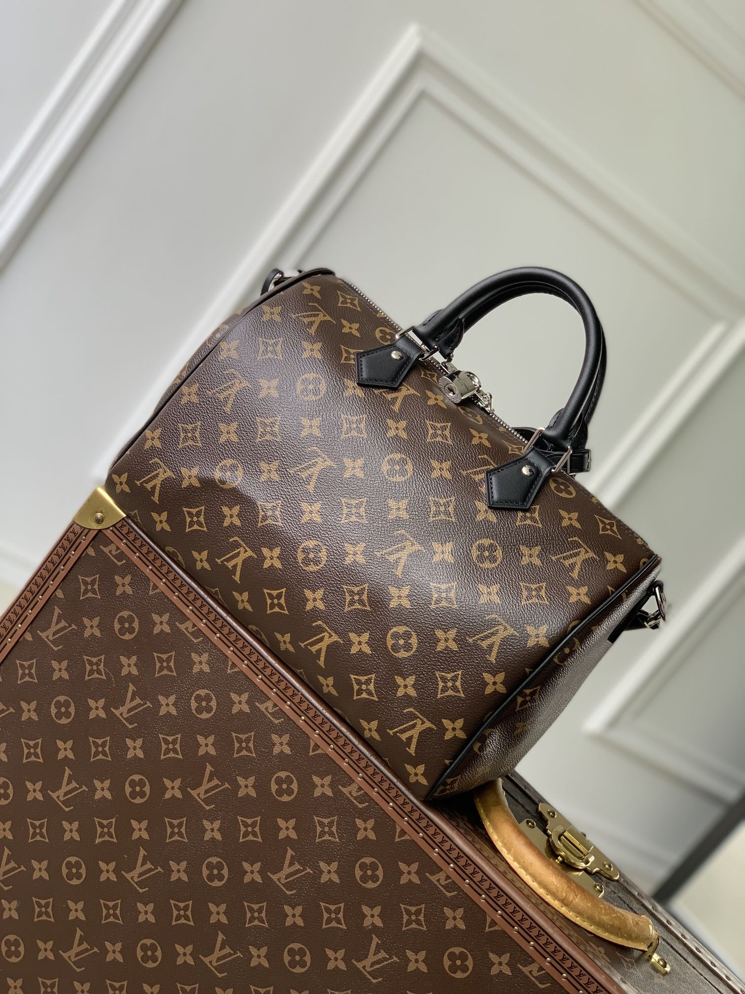 LV Speedy Soft 30 Dark M12243 21 x 17 x 30 cm