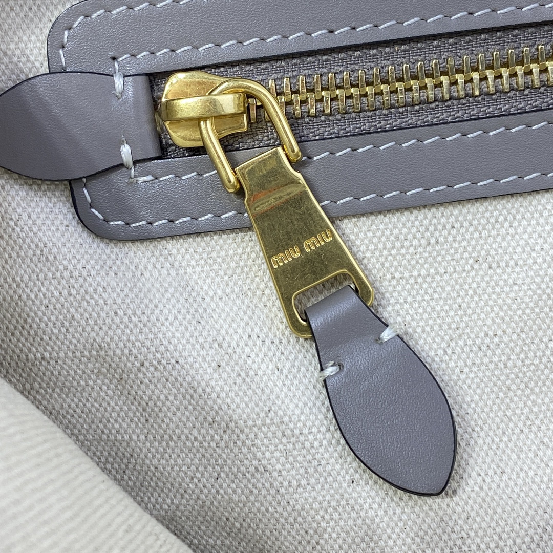 Miu Miu IVY leather bag 40x35cm