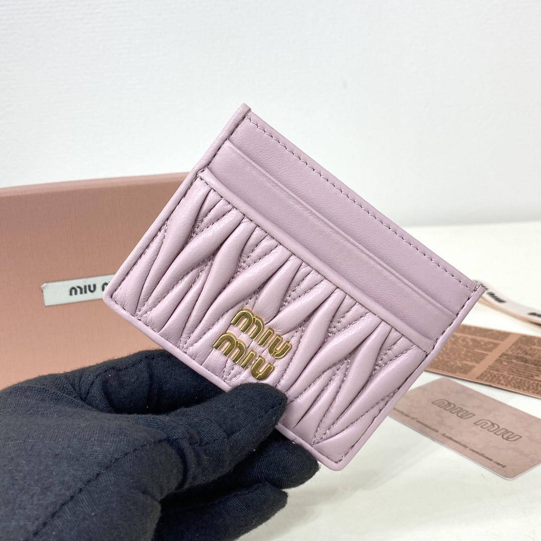 Miu Miu Matelassé nappa leather card holder 8x10.5cm