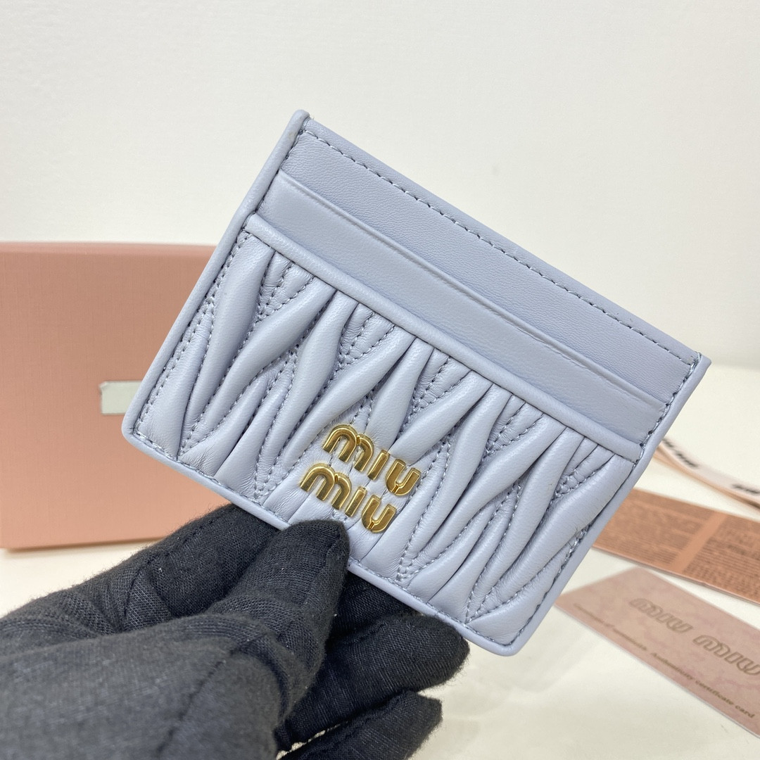 Miu Miu Matelassé nappa leather card holder 8x10.5cm