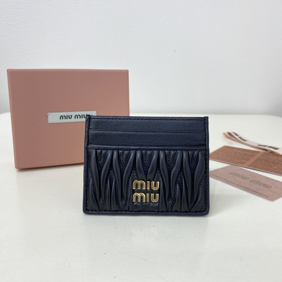 Miu Miu Matelassé nappa leather card holder 8x10.5cm