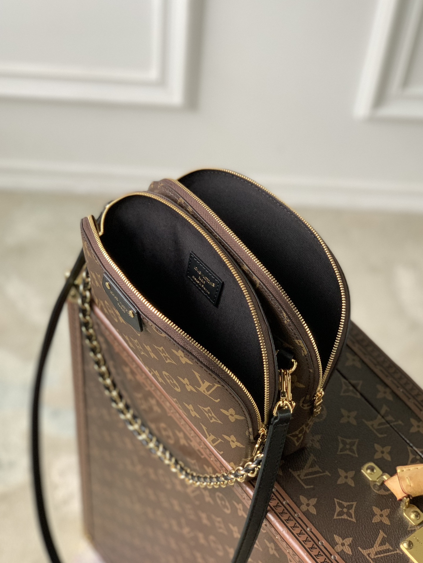 LV Be Alma M12996 27x15x7cm