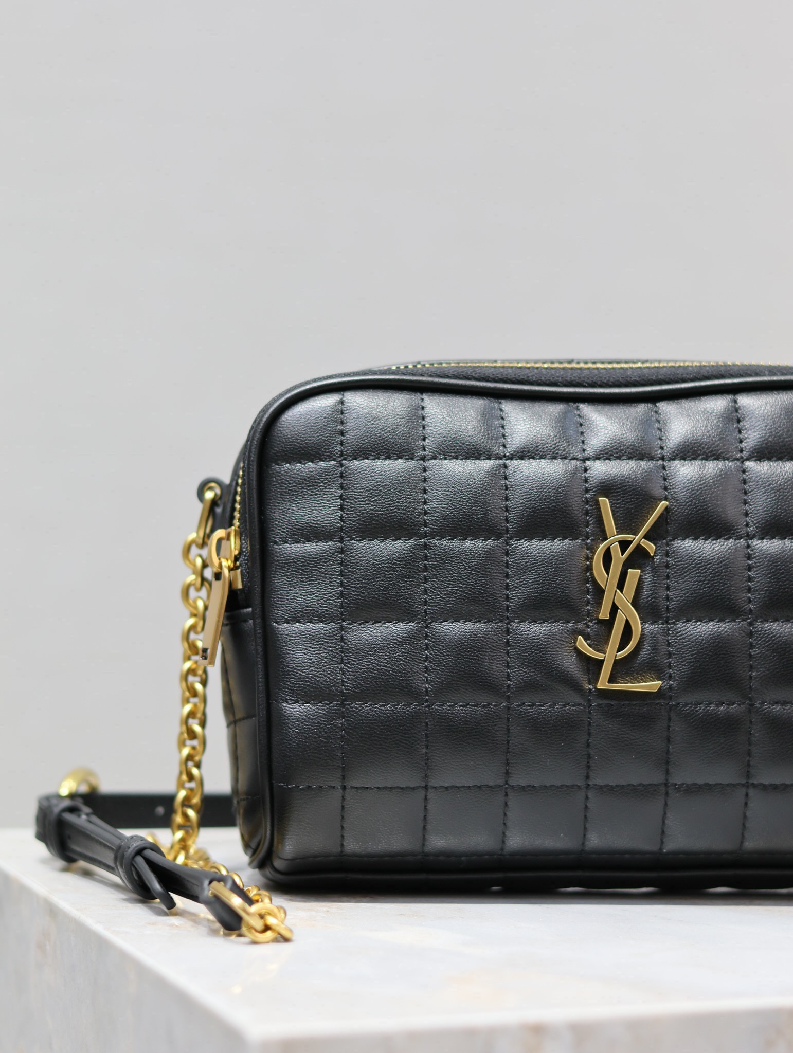 Y*L cassandre matelassé carré camera bag in lambskin 19.5x14x4cm