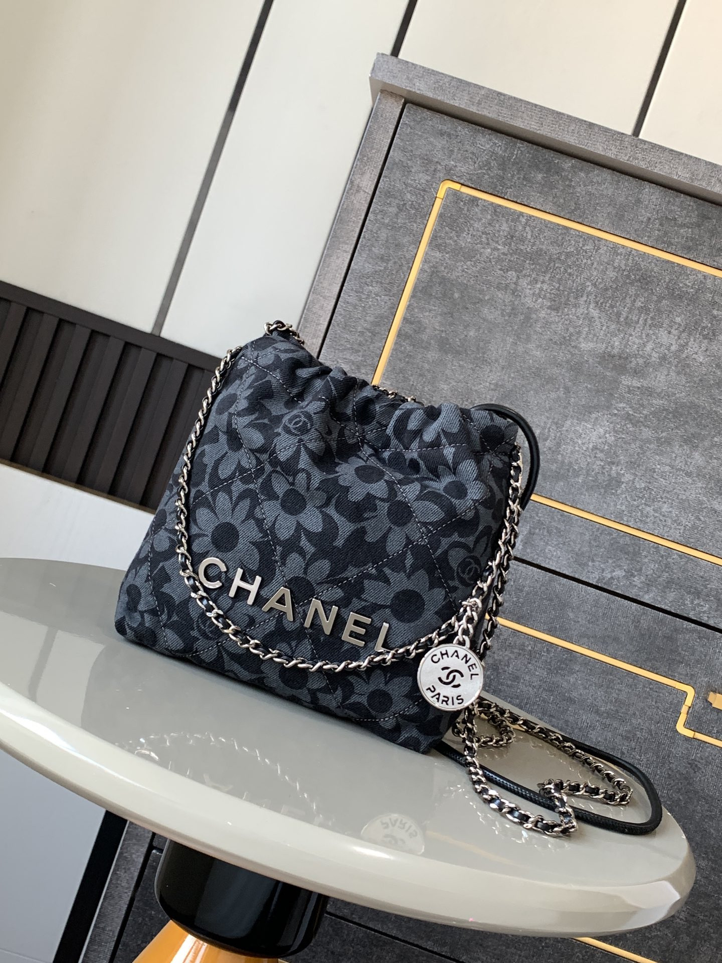 Ch*el 22 mini handbag 20x19x6cm