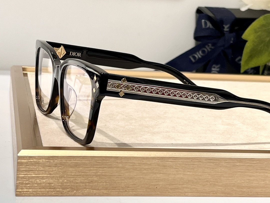 d*or glasses Di*m*ndo s1f 55-18-145