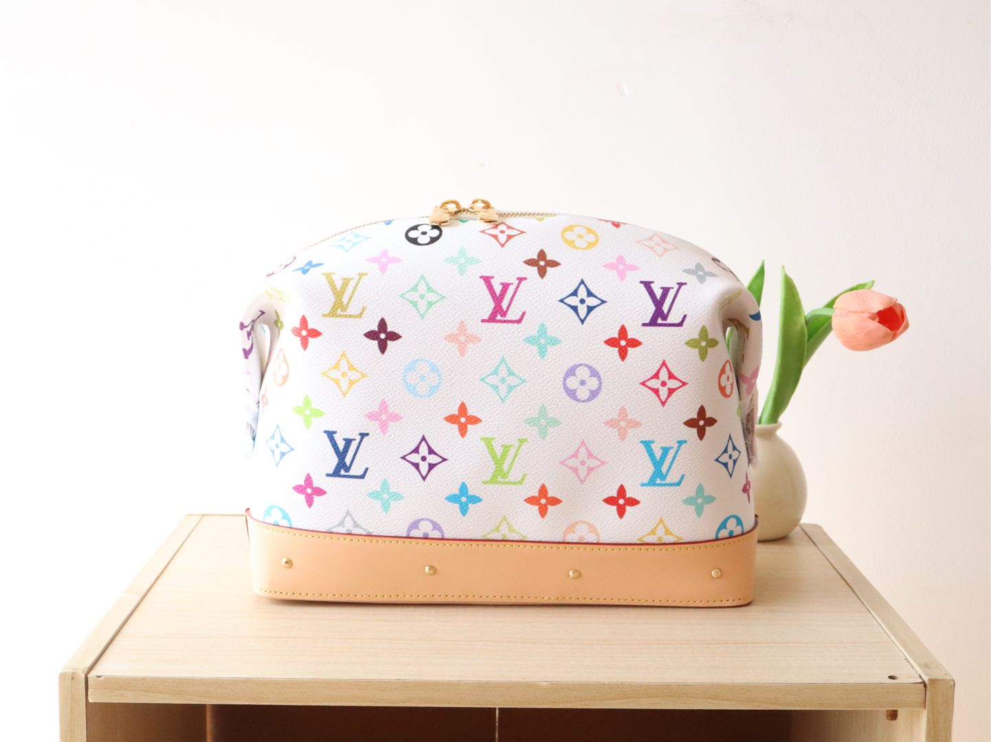 LV  POCHETTE COSMÉTIQUE M13743 27x18x9cm