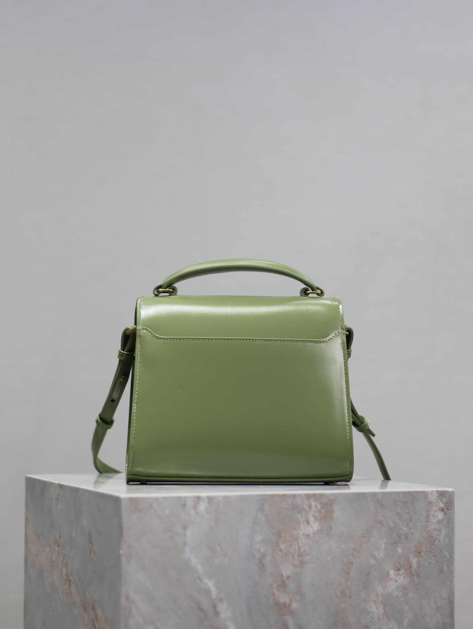 Y*L cassandra mini top handle bag 20x16x7.5cm