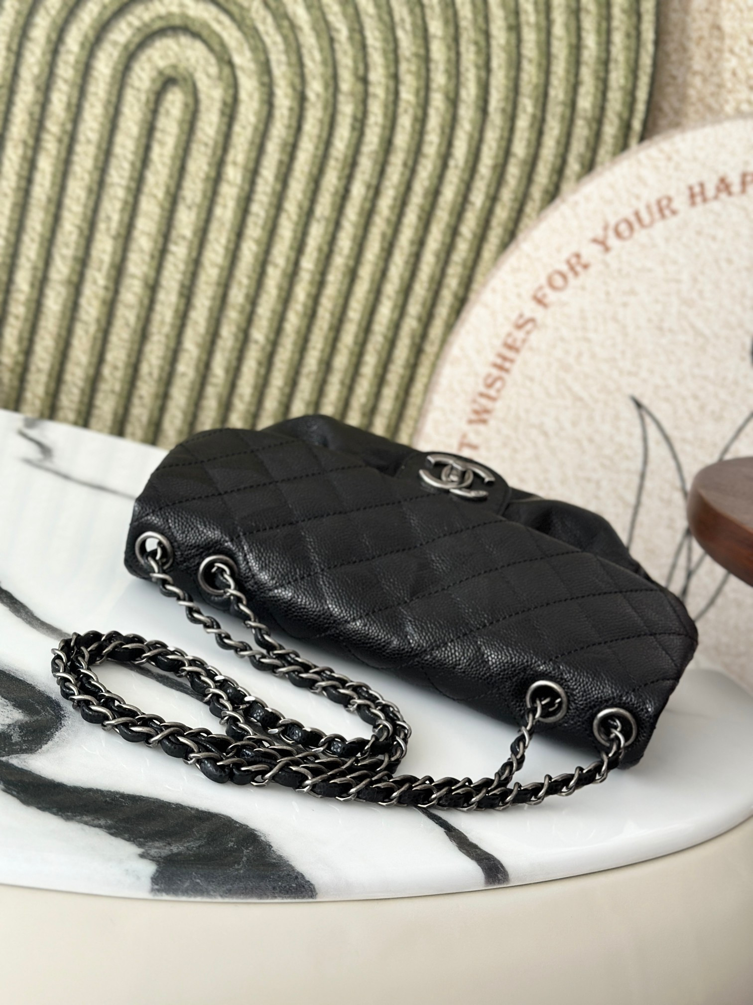 Chane Vintage Flap Cloud Bag 30x18x4cm