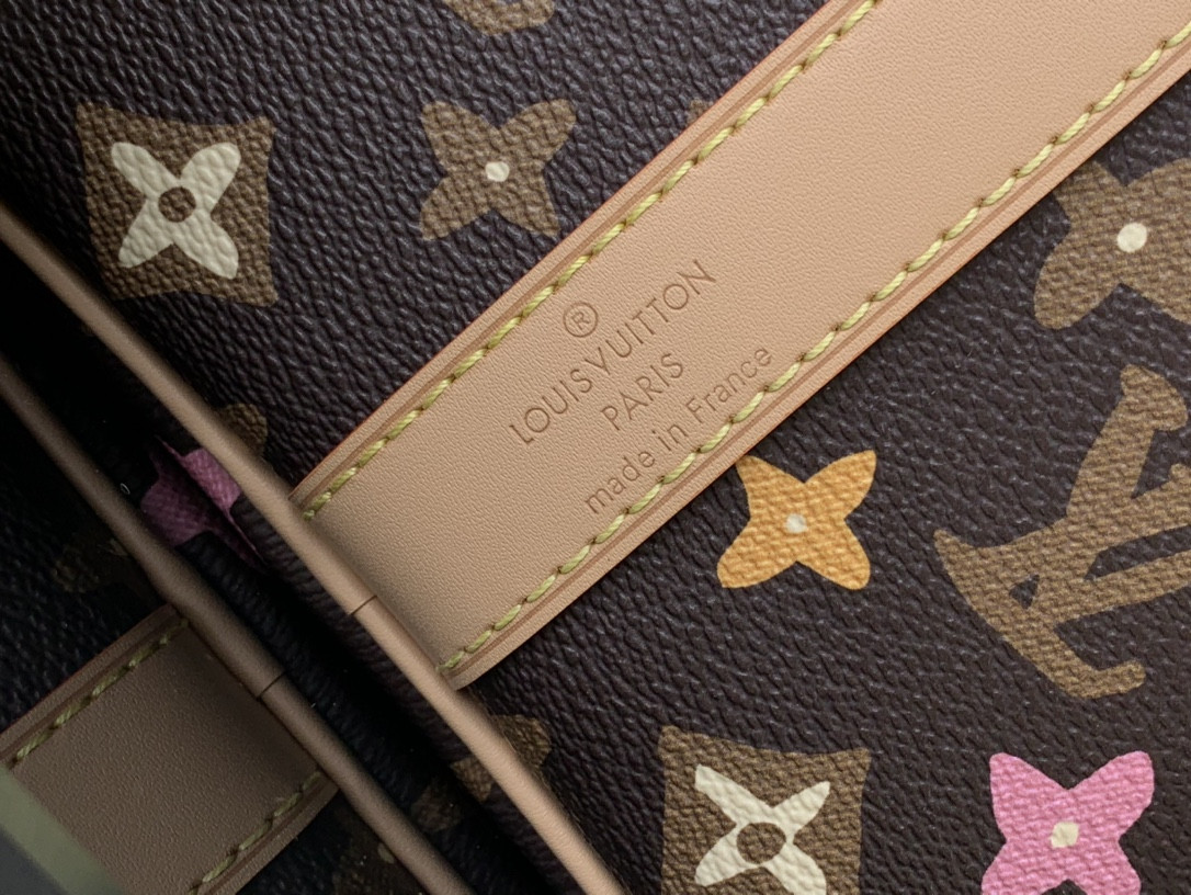 LV Keepall Bandoulière 50 M24901 50x29x23cm