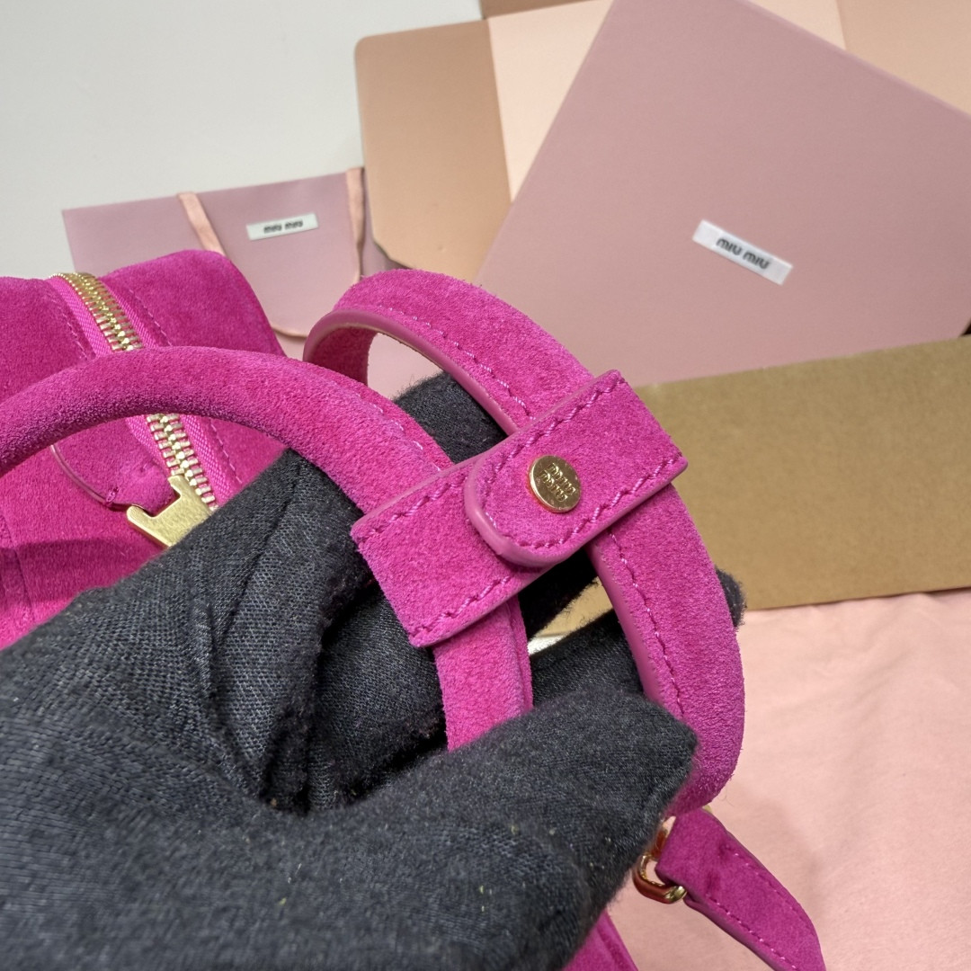 Miu Miu Arcadie suede bag 27x12x9cm