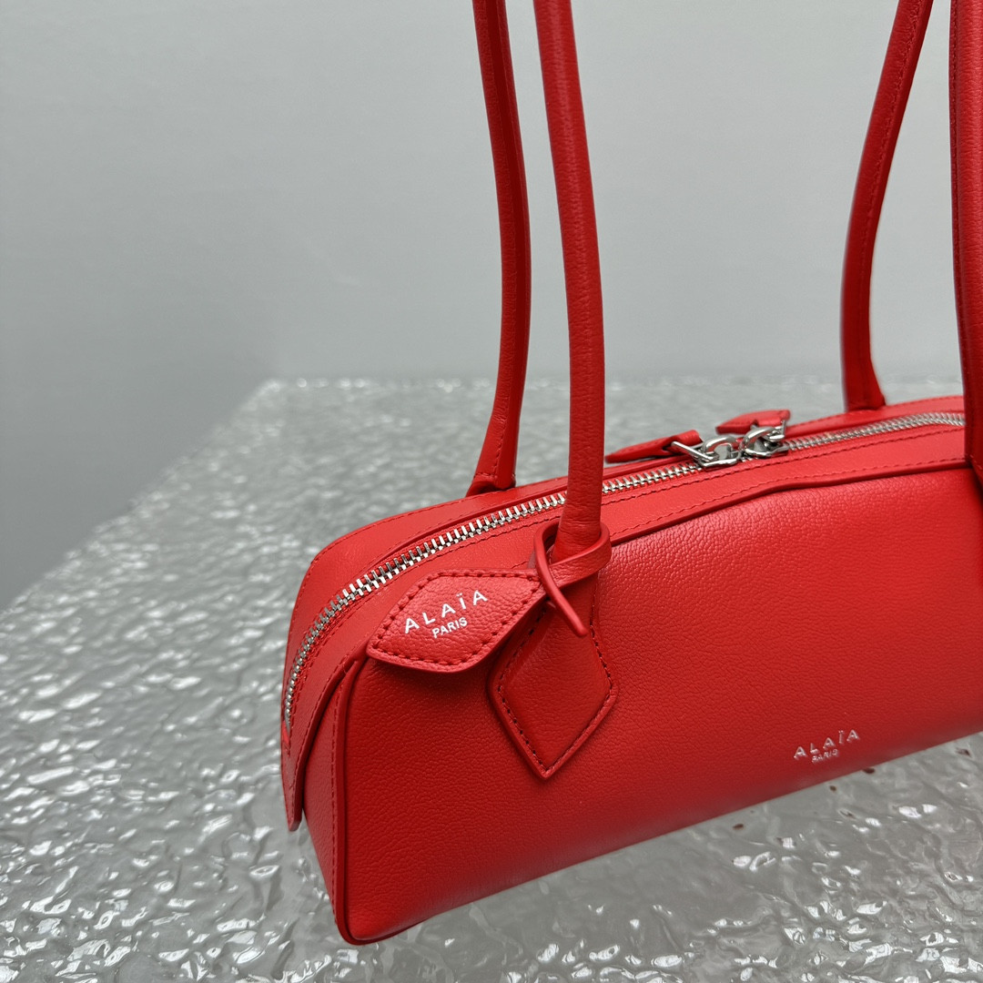 ALAÏA LE TECKEL SMALL BAG 27x9x8cm