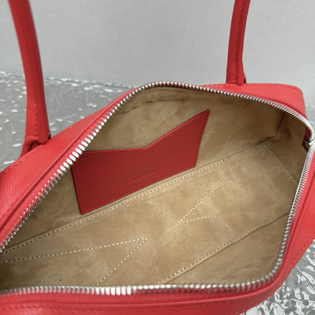 ALAÏA LE TECKEL SMALL BAG 27x9x8cm