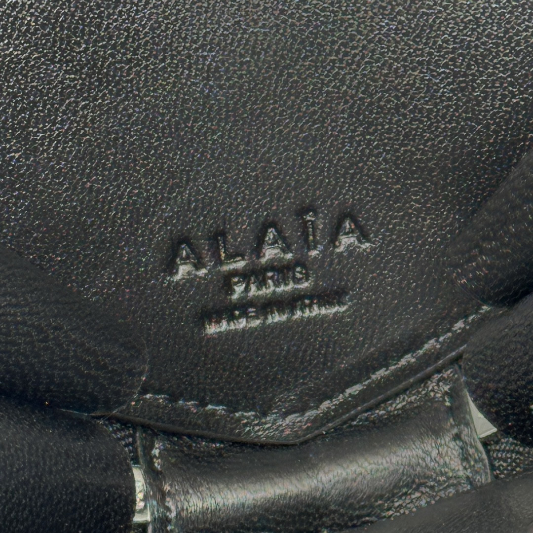 ALAÏA Le Coeur Heart Bag 18.5x20.5x5cm