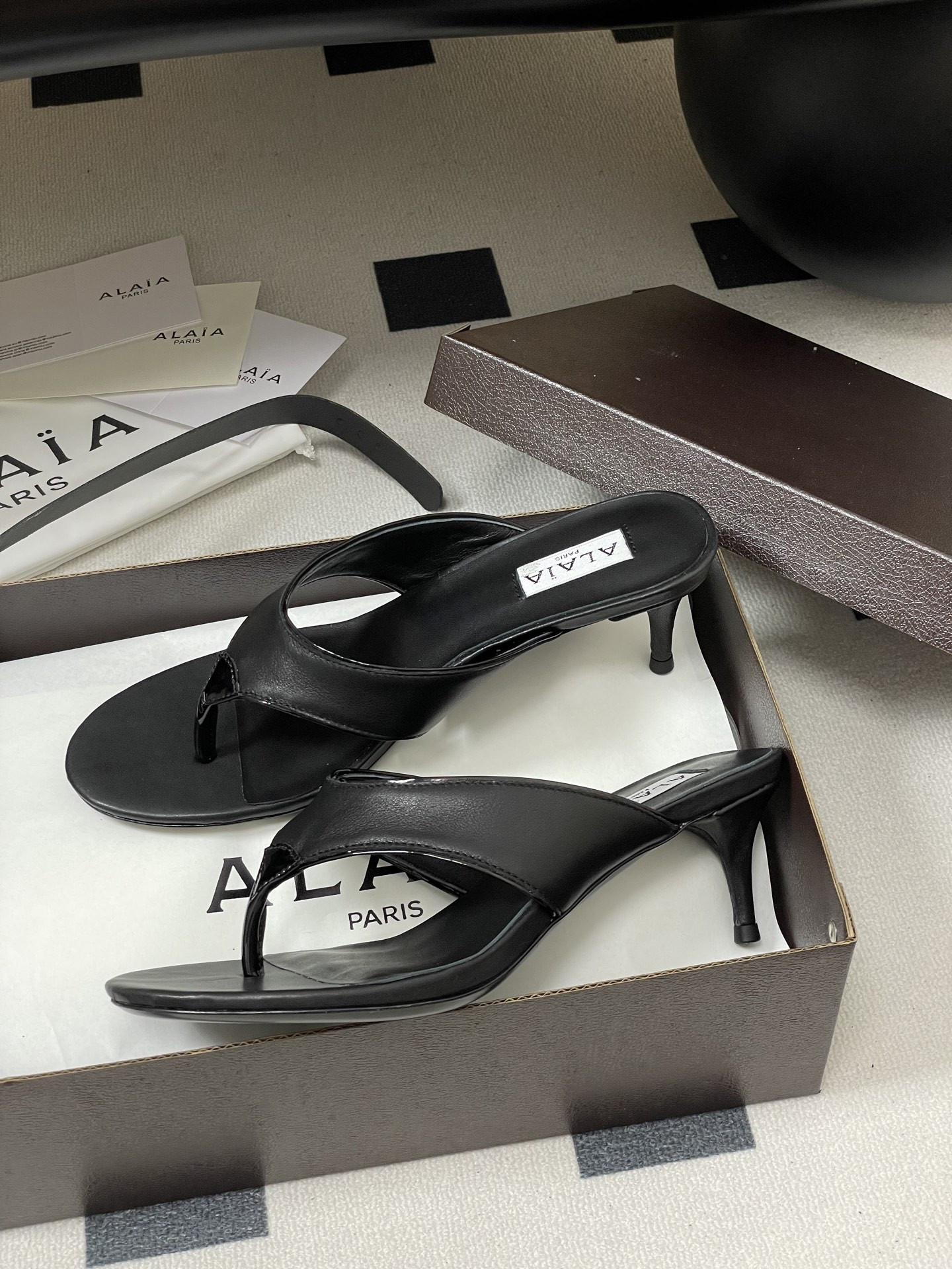 UA Alaia Triangle Flat Slides 5.5cm Heel(Customized Size 7-10 days production time)